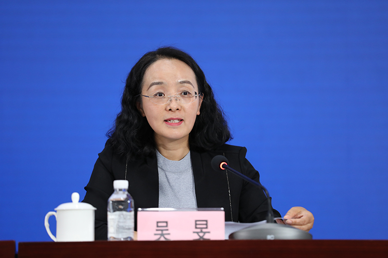 国家文物局博物馆与社会文物司副司长吴旻回答记者提问